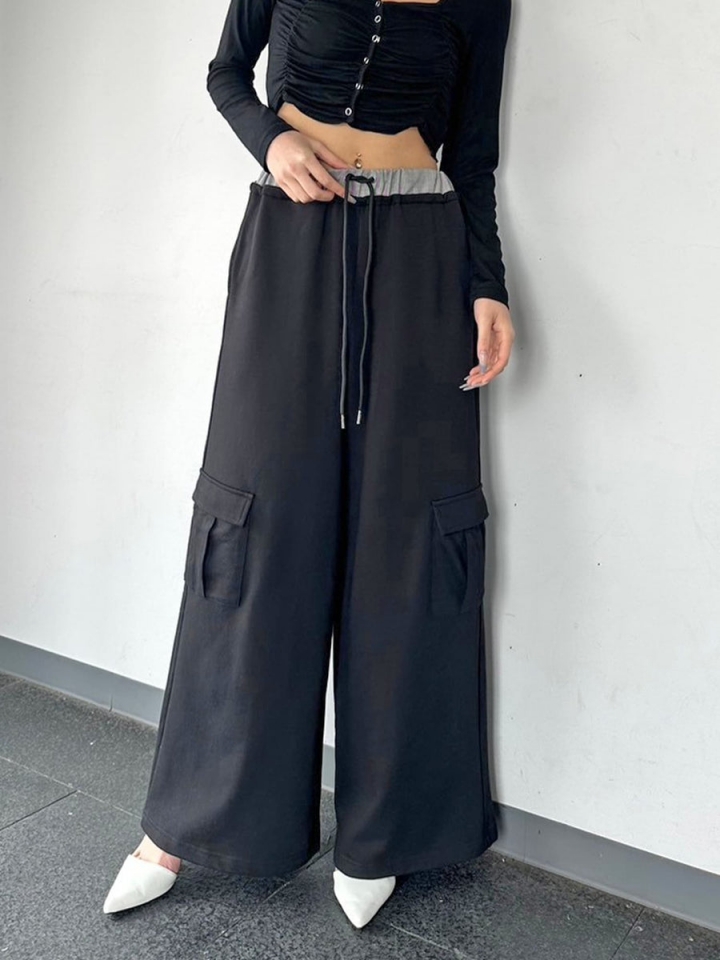 コントラストトリムスウェットカーゴパンツ