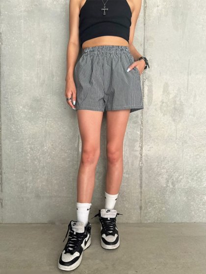 ウエストゴムストライプショートパンツ